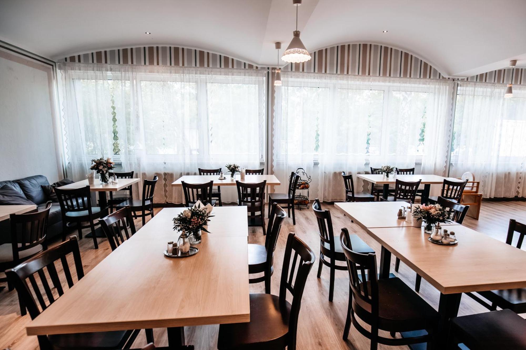 Hotel Am Fluss Heidesee Esterno foto