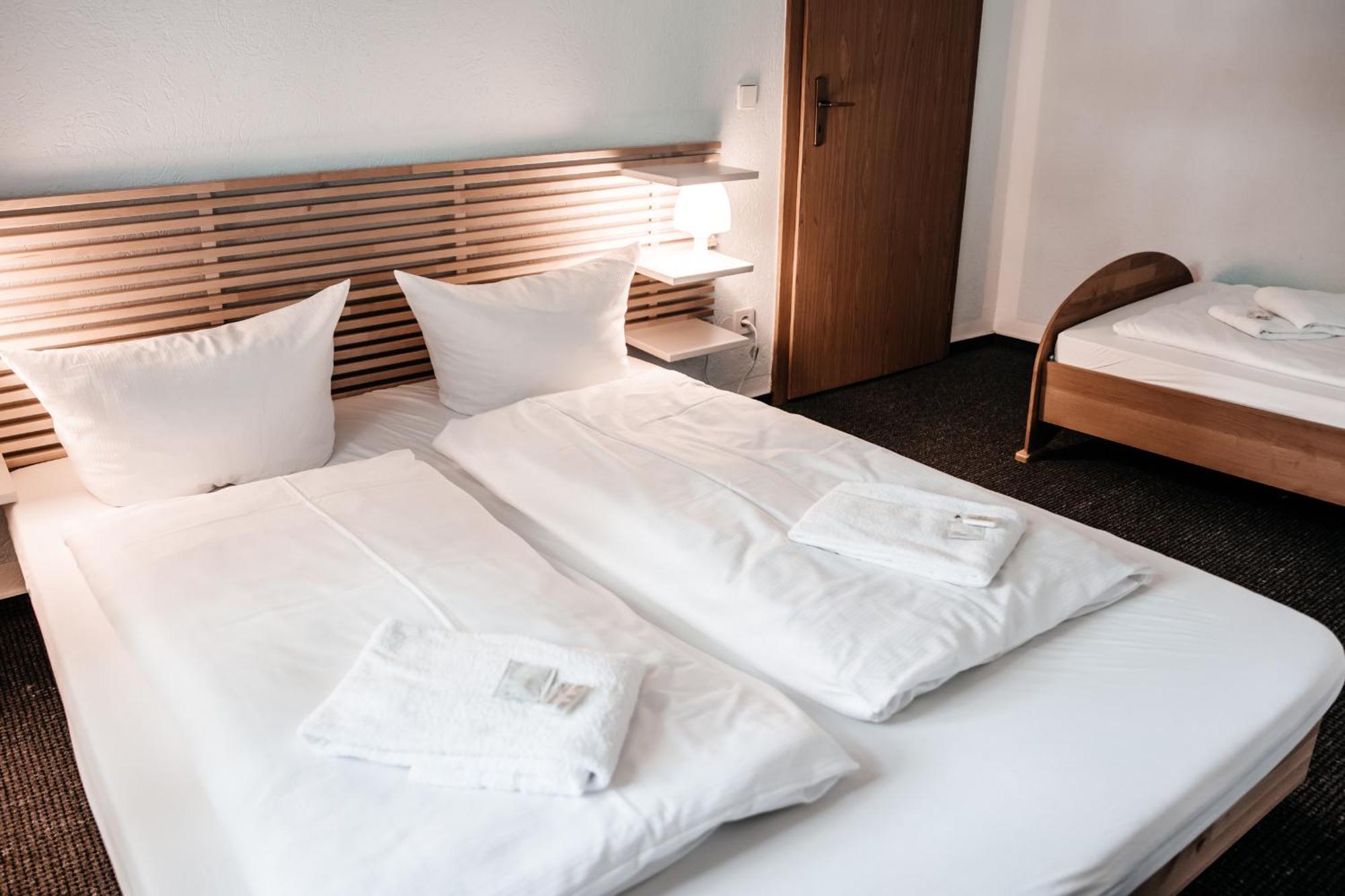 Hotel Am Fluss Heidesee Esterno foto