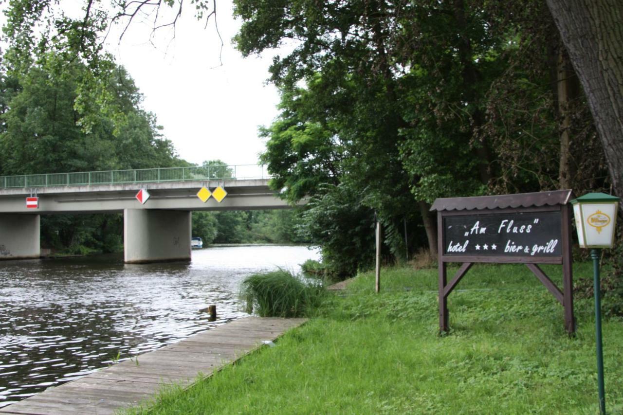 Hotel Am Fluss Heidesee Esterno foto